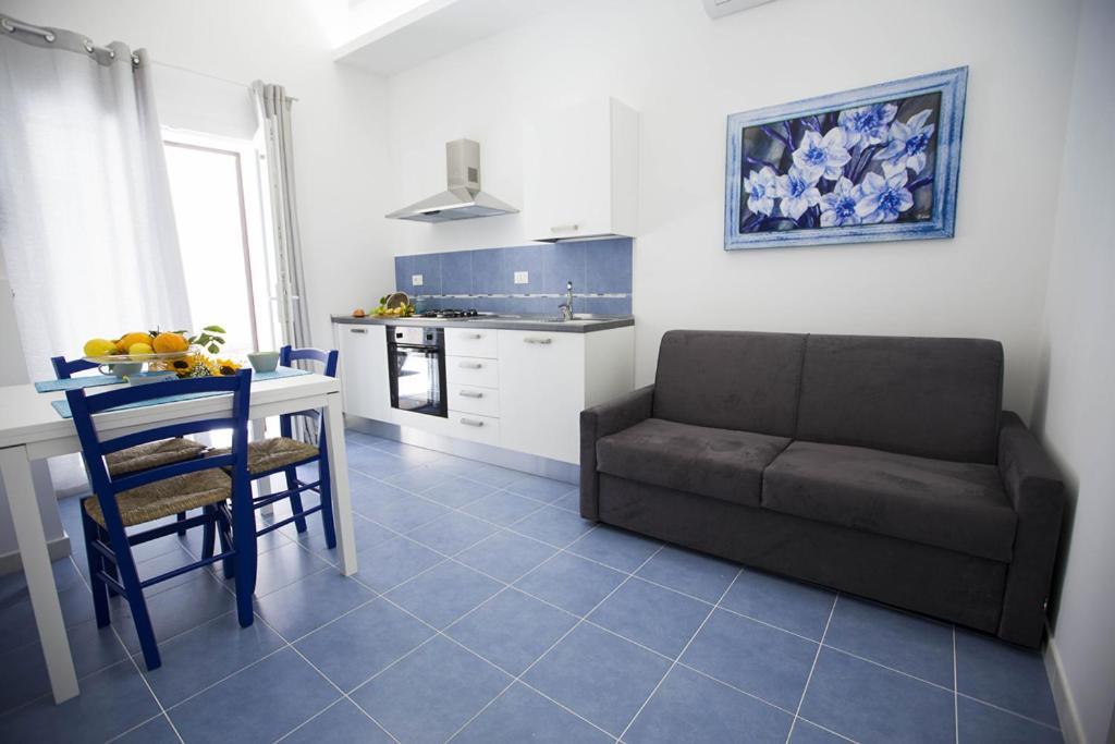 Sciabika Edificio Flowers Apartment *